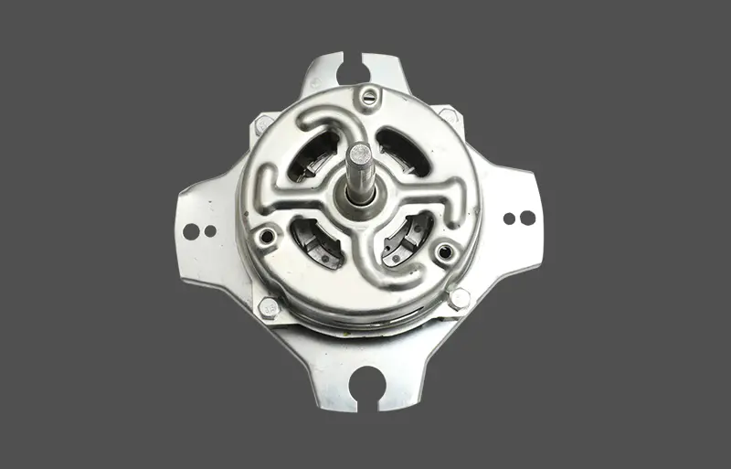 Motor CCA de cor branca